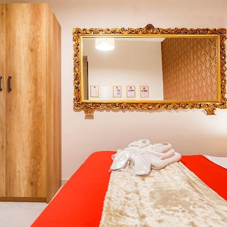 Spinacorona Room ナポリ エクステリア 写真